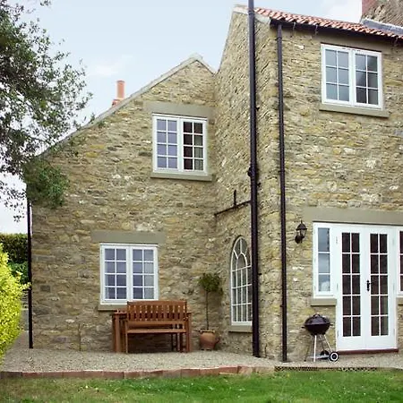 The Wood Brompton (Scarborough)